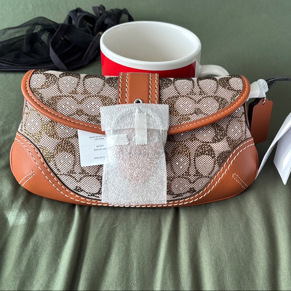 NWT Coach SOHO 25 shoulder bag
